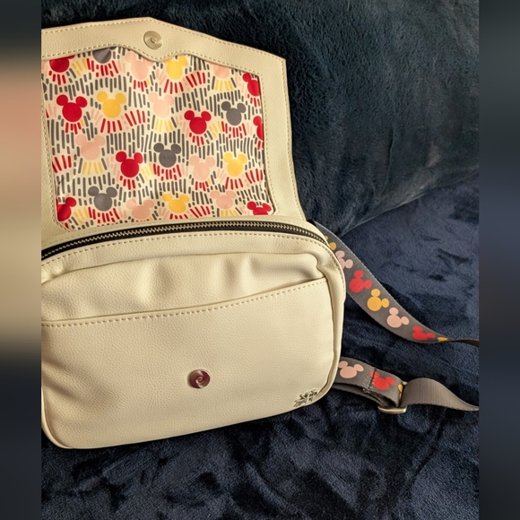 Freshly Picked x Disney Babu Mickey Mania Park Pack - Picture 2 of 7